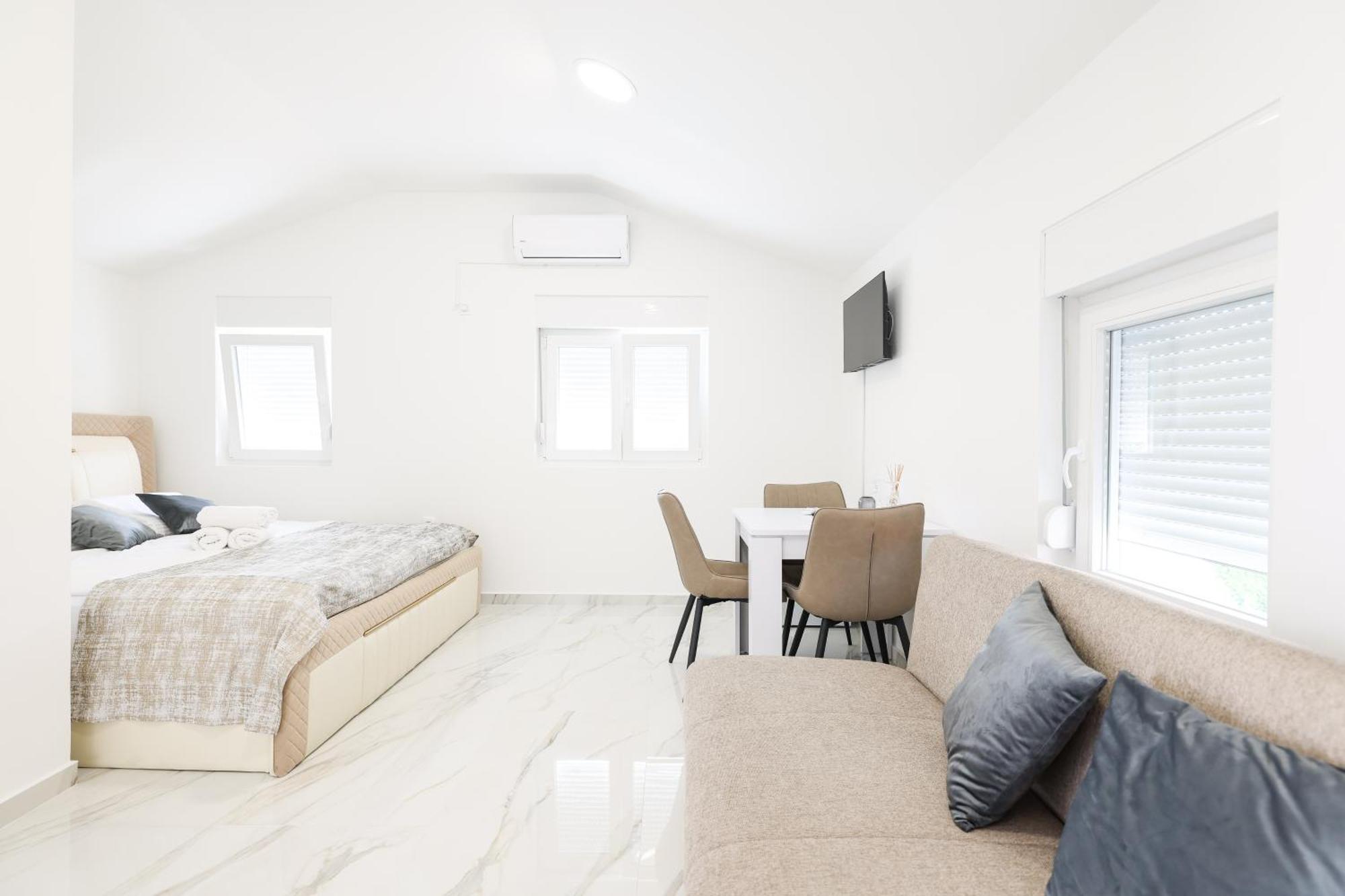 Premium Rooms Prince زادار المظهر الخارجي الصورة